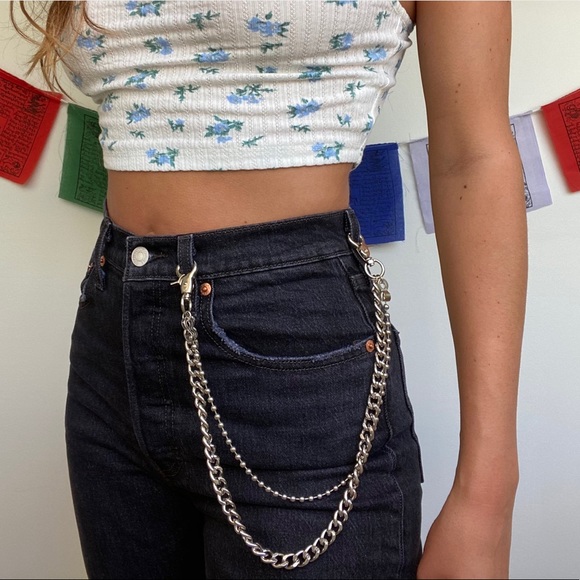 jean with chain